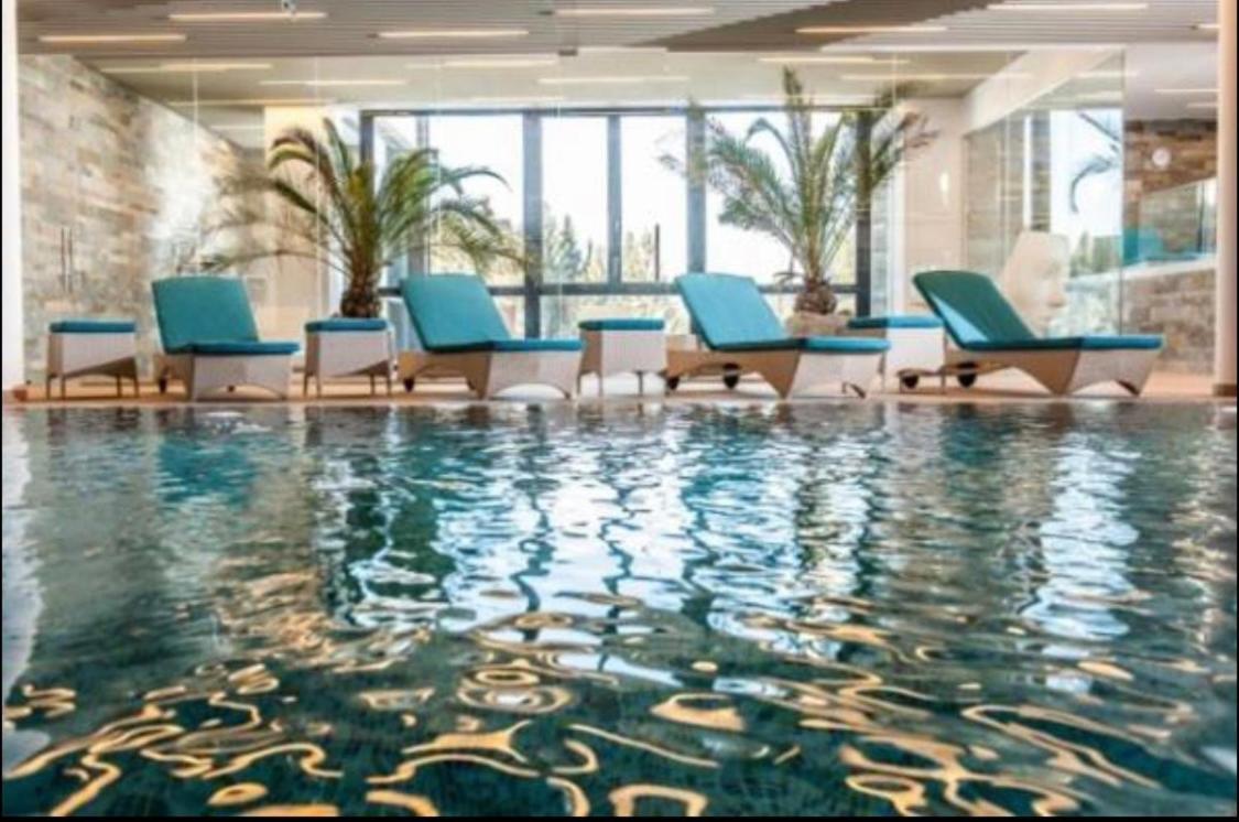 Luxury Silver Mountain Apartment Poiana Brasov Esterno foto